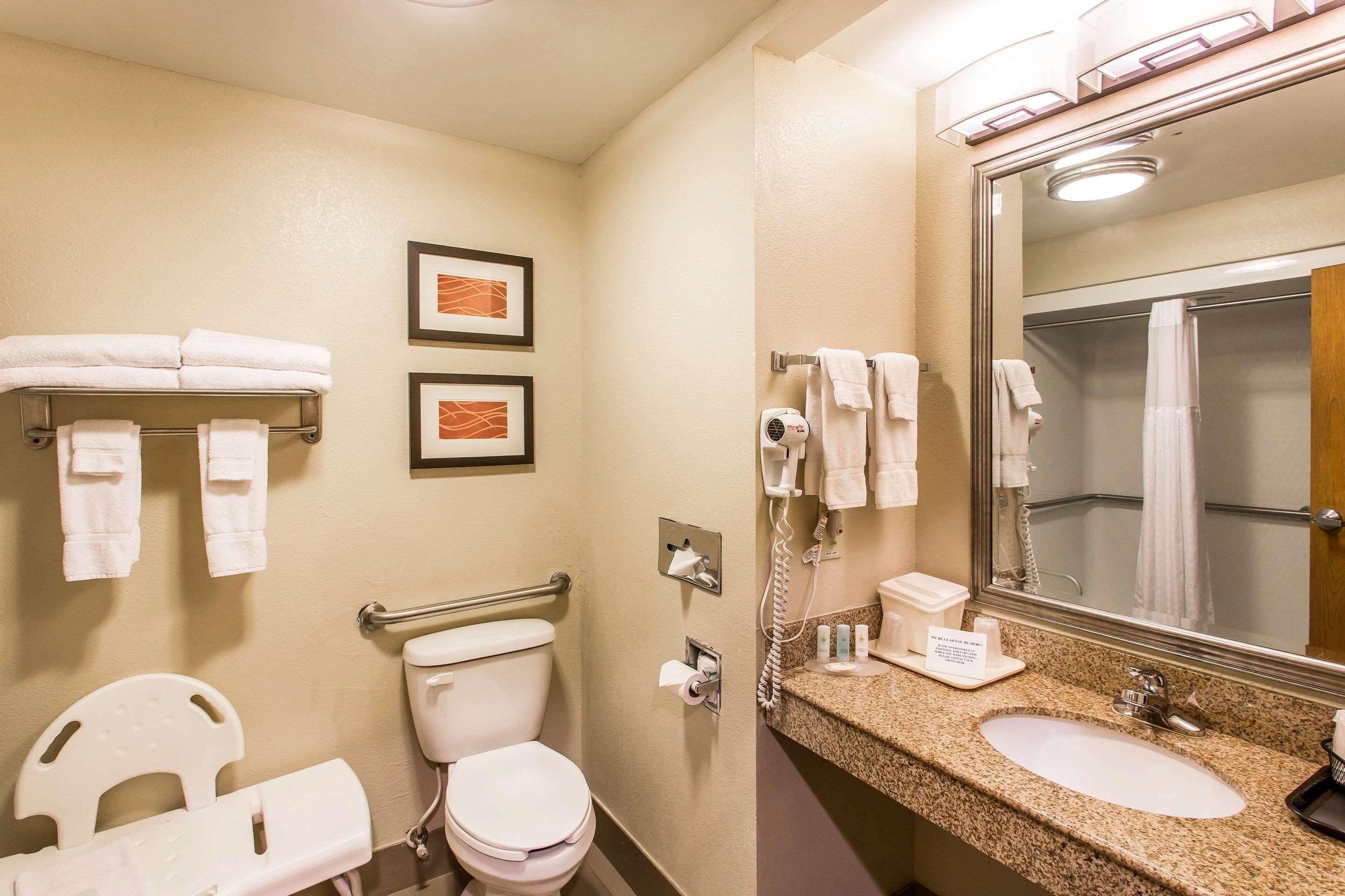 Comfort Inn & Suites Cookeville Buitenkant foto