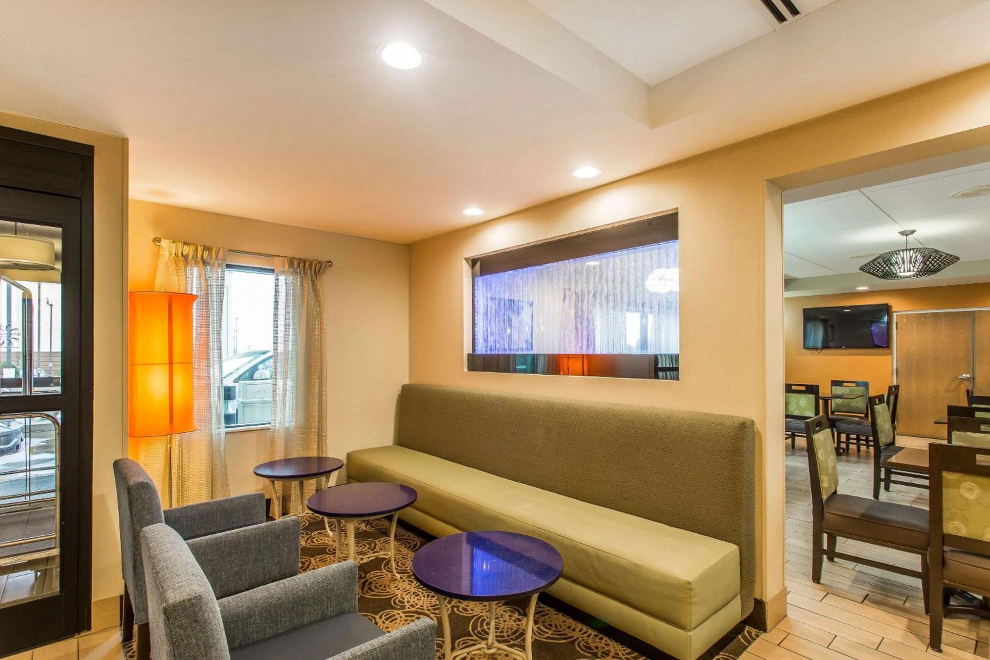 Comfort Inn & Suites Cookeville Buitenkant foto
