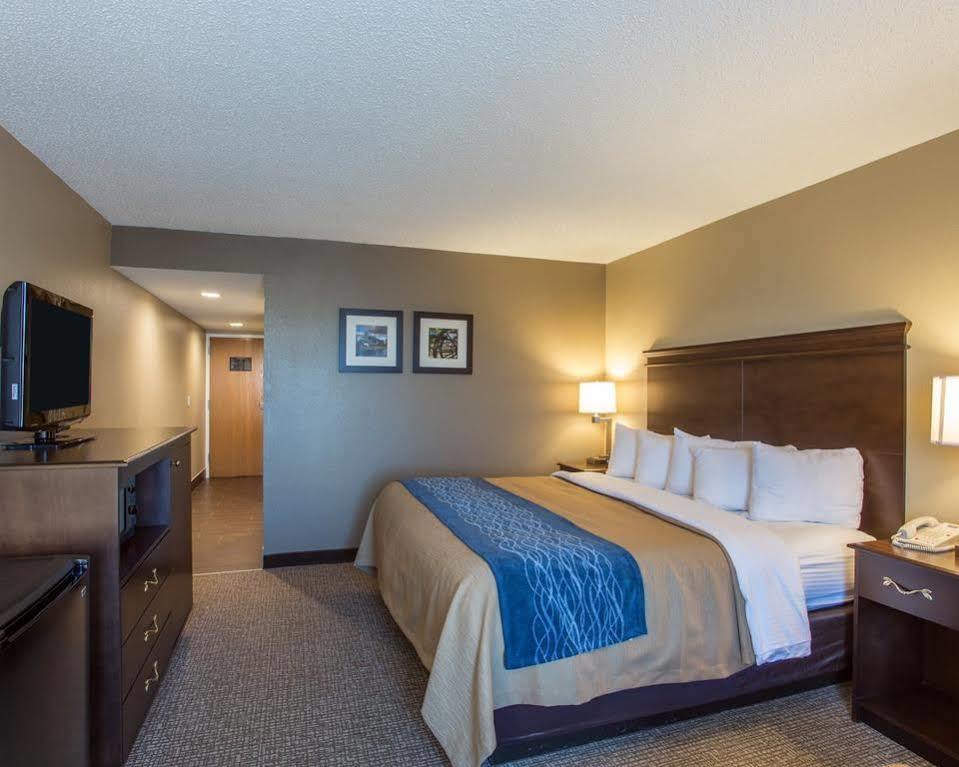 Comfort Inn & Suites Cookeville Buitenkant foto